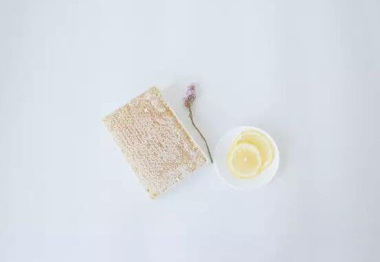 怎么选择蜂巢蜜？怎么吃蜂巢蜜？